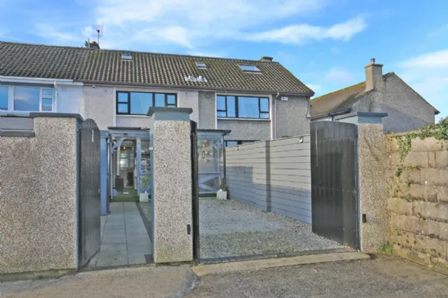 Photo of 8 Allen Park, Shannon, Clare, V14 XW61