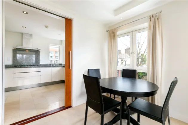 Photo of 76 Shrewsbury Square, Sandymount Avenue, Dublin 4, D04 AE61