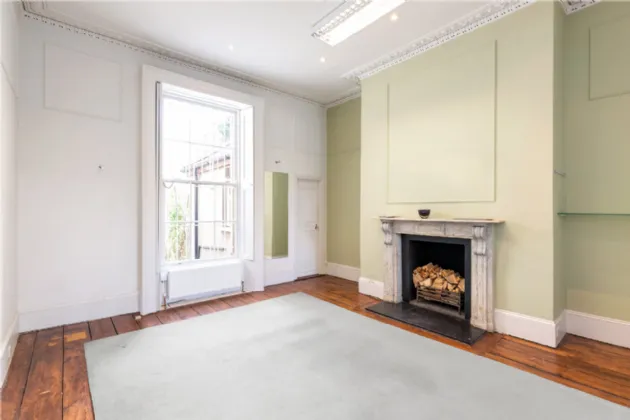 Photo of 70 Waterloo Road, Ballsbridge, Dublin 4, D04 C796