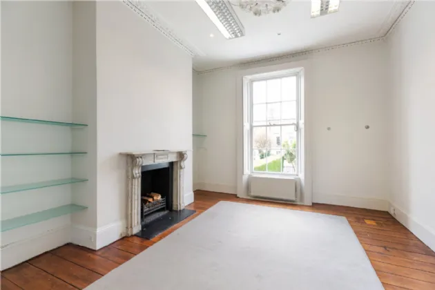 Photo of 70 Waterloo Road, Ballsbridge, Dublin 4, D04 C796