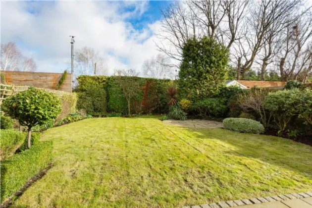 Photo of 28 Merlyn Road, Ballsbridge, Dublin 4, DO4 YIT2