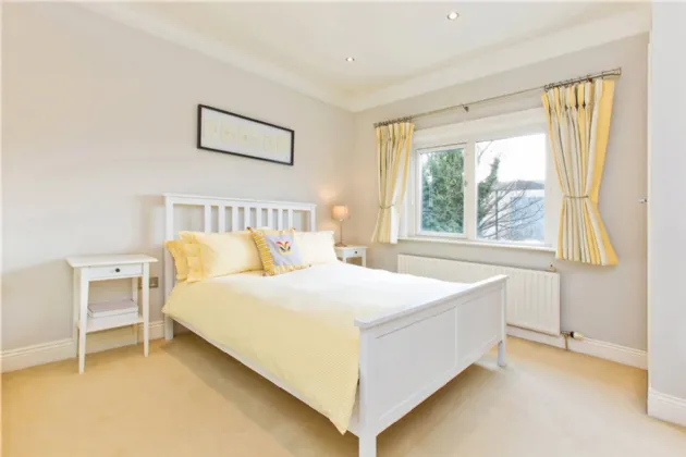 Photo of 42 Seafort Avenue, Sandymount, Dublin 4, D04 NY38