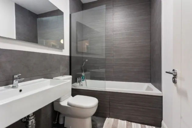 Photo of 1 Willow Glen, Glenamuck Road, Carrickmines, Dublin 18, D18 TVX4