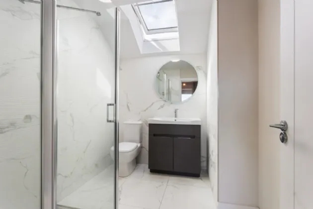 Photo of 1 Willow Glen, Glenamuck Road, Carrickmines, Dublin 18, D18 TVX4