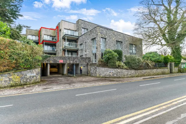 Photo of 8 Norbury Hall, Castle Street, Trim, Co Meath, C15 VX04