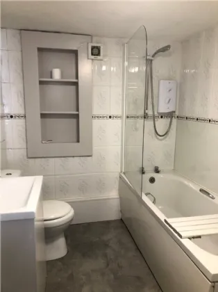 Photo of 5 Wolfe Tone Square North, Bray, Co Wicklow, A98 F5CO