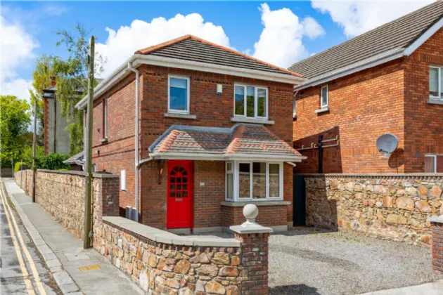 Photo of 1 Victoria Mews, Victoria Avenue, Bray, Co. Wicklow, A98 X361