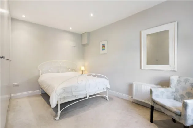 Photo of Eaton Brae Lodge, Corbawn Lane, Shankill, Co.Dublin, D18V6K4