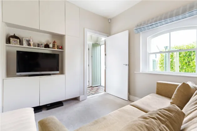 Photo of Eaton Brae Lodge, Corbawn Lane, Shankill, Co.Dublin, D18V6K4