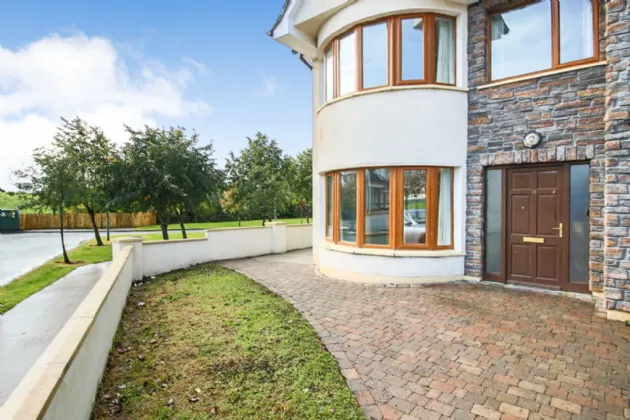 Photo of 11 Ros na HInse, Attyrory,, Carrick-On-Shannon,, Co. Leitrim, N41X9C5