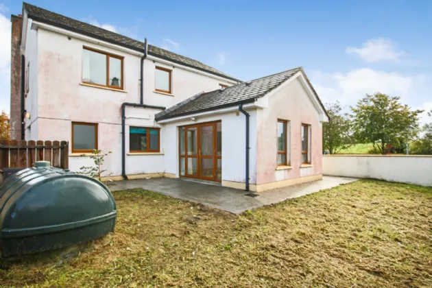 Photo of 11 Ros na HInse, Attyrory,, Carrick-On-Shannon,, Co. Leitrim, N41X9C5