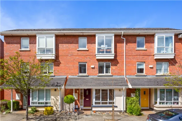 Photo of 70 Fernleigh Drive, Castleknock, Dublin 15, D15 K3V7