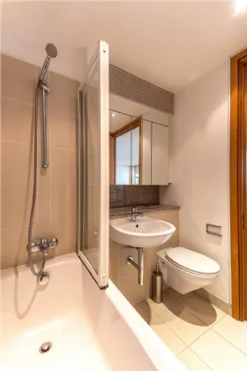 Photo of 5 Thomastown House, Spencer Dock, Dublin 1, D01 F104