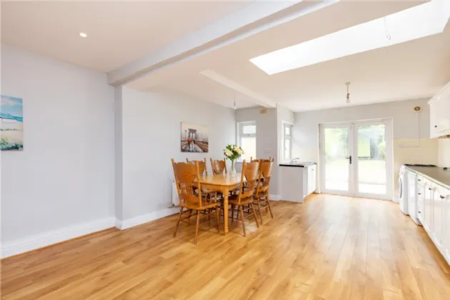 Photo of 117 Carnlough Road, Cabra, Dublin 7, D07 E8Y2