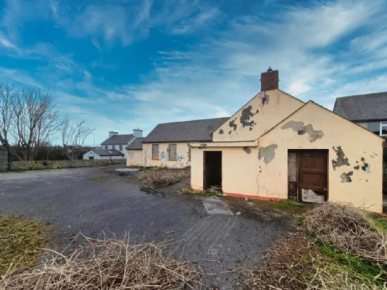 Photo of Old Doonbeg National School, Doonbeg, Co Clare, V15 DY96