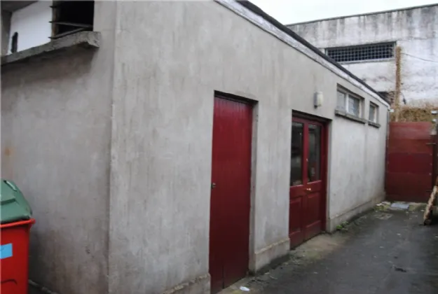 Photo of Former Dalcassian Printers, 61 O'Connell Street, Ennis, V95 RY81
