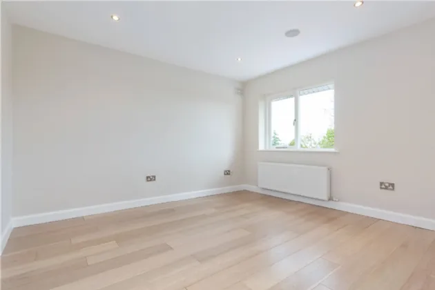 Photo of 35 Cairn Hill, Westminster Road, Foxrock, Dublin 18, D18 W9X0