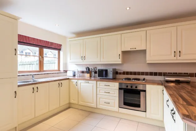 Photo of 8 Ceann Mara Court, Pairc na Gloine, Kenmare, Co Kerry, V93 V093