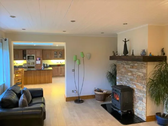 Photo of Dunloe Upper, Beaufort, Killarney, Co Kerry, V93AOY7