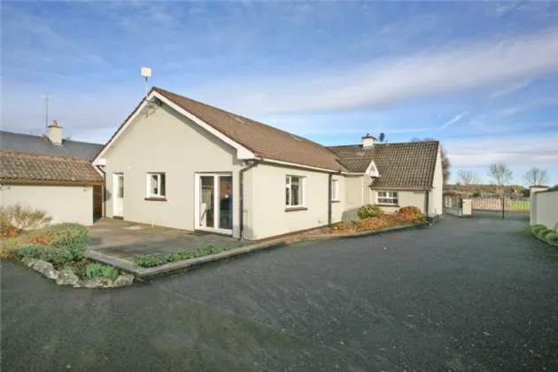 Photo of Crossroads Cottage, Castleroberts, Adare, Co Limerick, V94 VY2Y