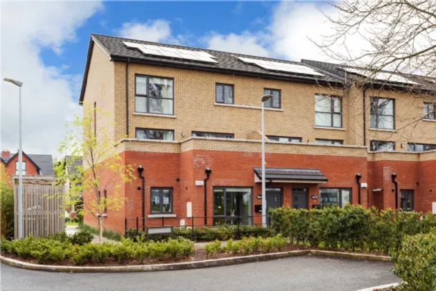 Photo of 15 Hawthorn Walk, Bird Avenue, Clonskeagh, Dublin 14, D14N6X5