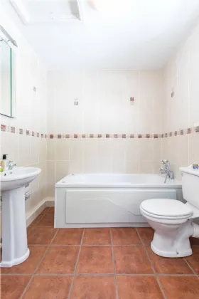 Photo of 37 Oak Apple Green, Rathgar, Dublin 6, D06 K2R7