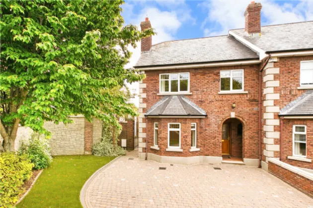 Photo of 1 Coolgraney Avenue, Clonskeagh Road, Dublin 14, D14 C7N8