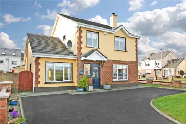 Photo of 8 Cluain Lia, Shannon, Co Clare, V14 TF95