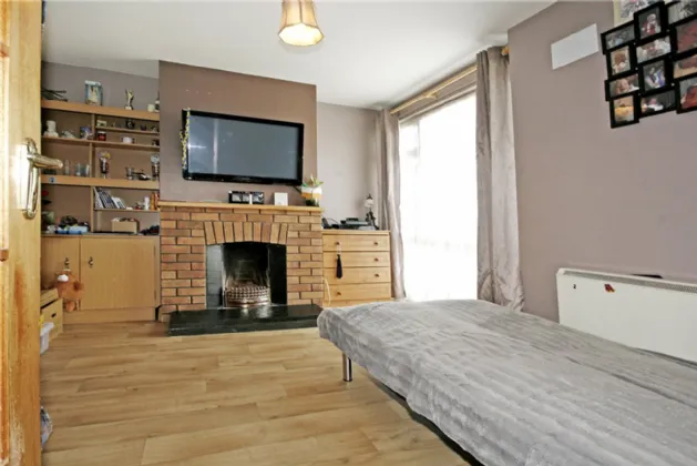 Photo of 42 Aidan Park, Shannon, Co Clare, V14 RH48