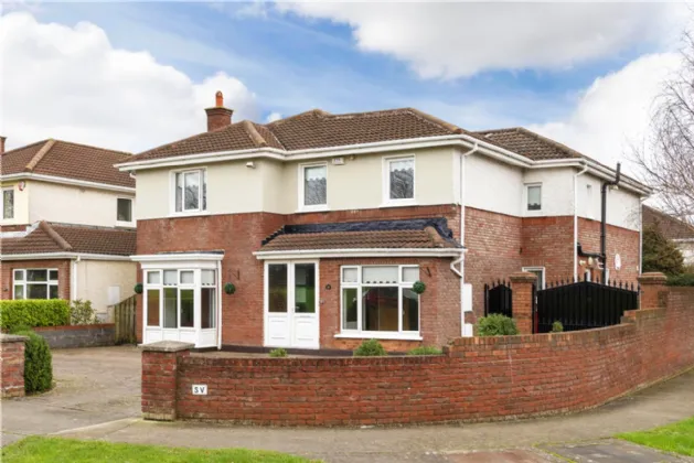 Photo of 25 Woodstown Park, Knocklyon, Dublin 16, D16 TN23