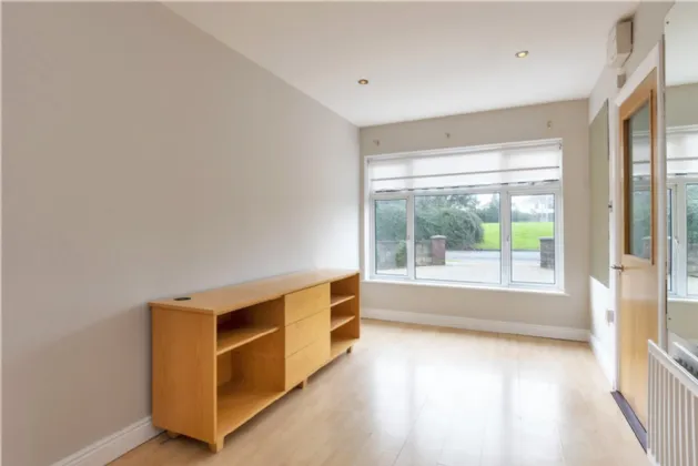 Photo of 25 Woodstown Park, Knocklyon, Dublin 16, D16 TN23