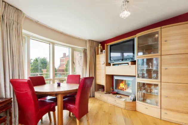 Photo of 6 The Crescent, Fortfield Square, Terenure, Dublin 6W, D6W V966