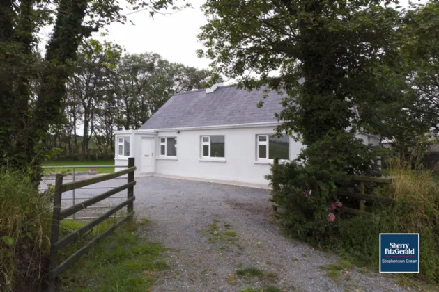 Photo of Ballyhemican, Ardfert,, Co. Kerry, V92KN99