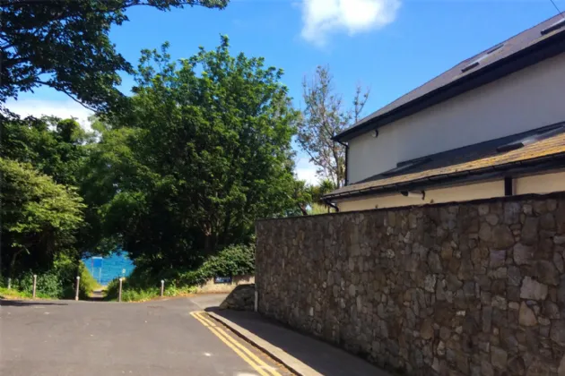 Photo of Clifton Lodge, Corbawn Lane, Shankill, Co Dublin, D18 W281