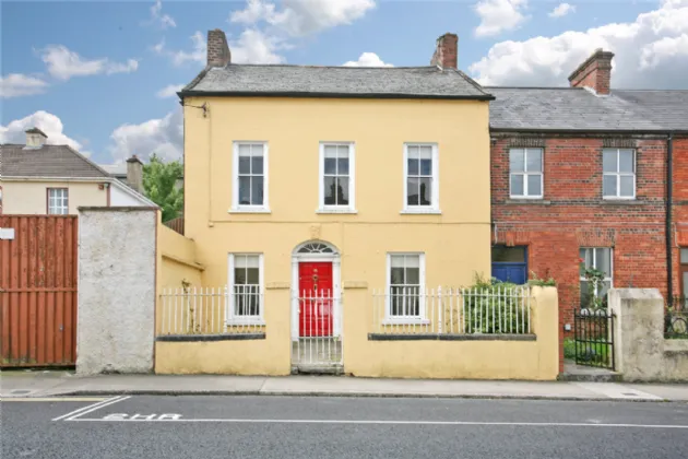 Photo of 73 Wolfe Tone St, Limerick, V94 E24X