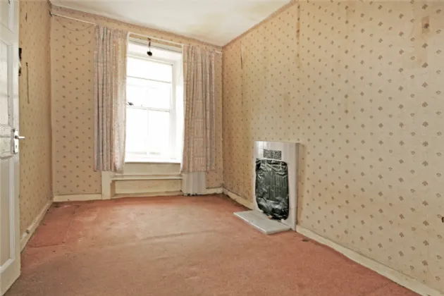 Photo of 73 Wolfe Tone St, Limerick, V94 E24X