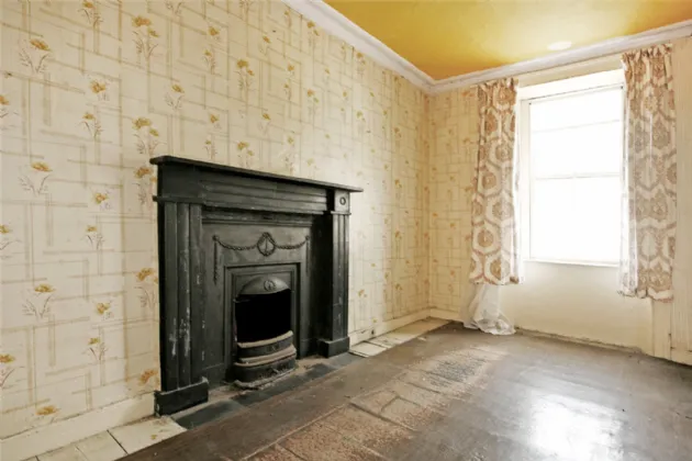 Photo of 73 Wolfe Tone St, Limerick, V94 E24X