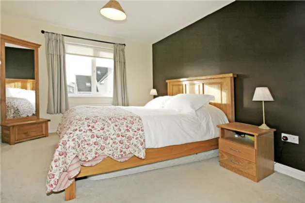 Photo of 33 Newtown Park, Annacotty, Co Limerick, V94 D5HF