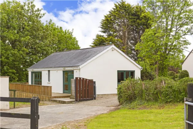 Photo of Camomile, Cullen Lane, Brittas Bay, County Wicklow, A67 CC94