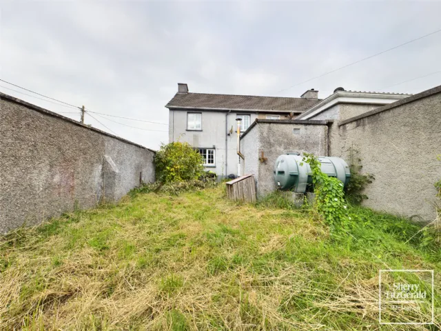 Photo of 35 St. Michael's Villas, Ennis, Co. Clare, V95 C67Y