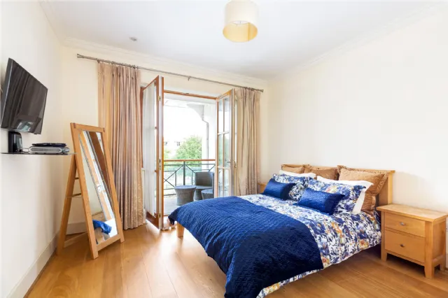 Photo of 22 Cairnbrook Avenue, Cairnbrook, Carrickmines, Dublin 18, D18 A597