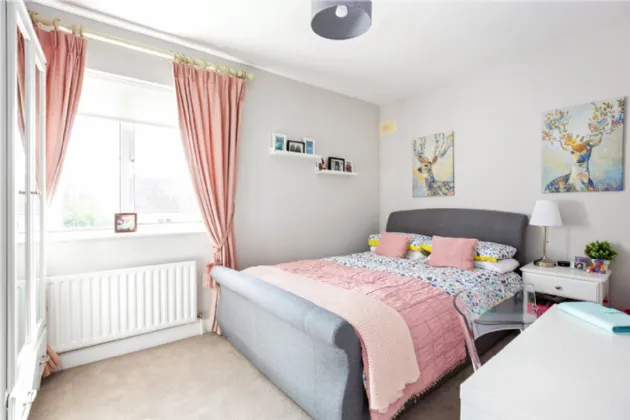 Photo of 26 Stepaside Park, Stepaside, Dublin 18, D18 X892