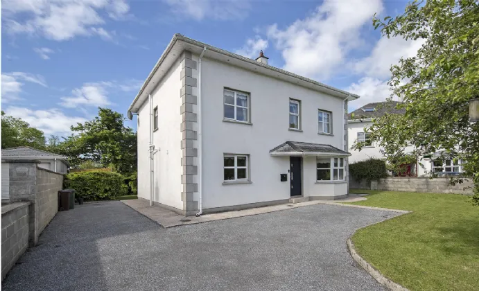 Photo of 2 Woodview Close, Villierstown, Co Waterford, P51RF10