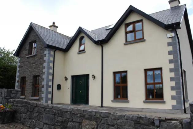 Photo of Royal Oak, Bagenalstown, Co. Carlow, R21P409