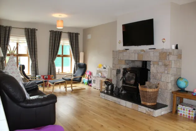 Photo of Royal Oak, Bagenalstown, Co. Carlow, R21P409