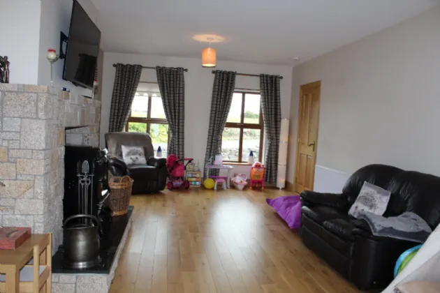 Photo of Royal Oak, Bagenalstown, Co. Carlow, R21P409