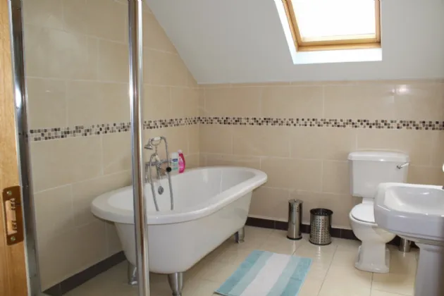 Photo of Royal Oak, Bagenalstown, Co. Carlow, R21P409