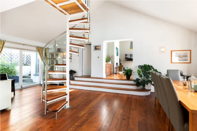 Photo of 18a Glenamuck Cottages, Carrickmines, Dublin 18, D18 E2X9