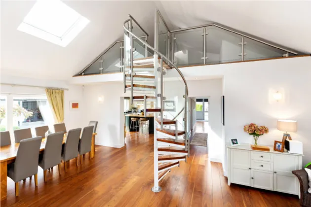 Photo of 18a Glenamuck Cottages, Carrickmines, Dublin 18, D18 E2X9