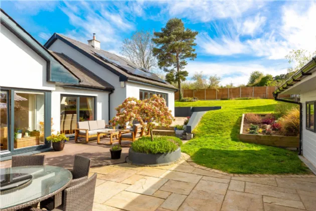 Photo of 18a Glenamuck Cottages, Carrickmines, Dublin 18, D18 E2X9